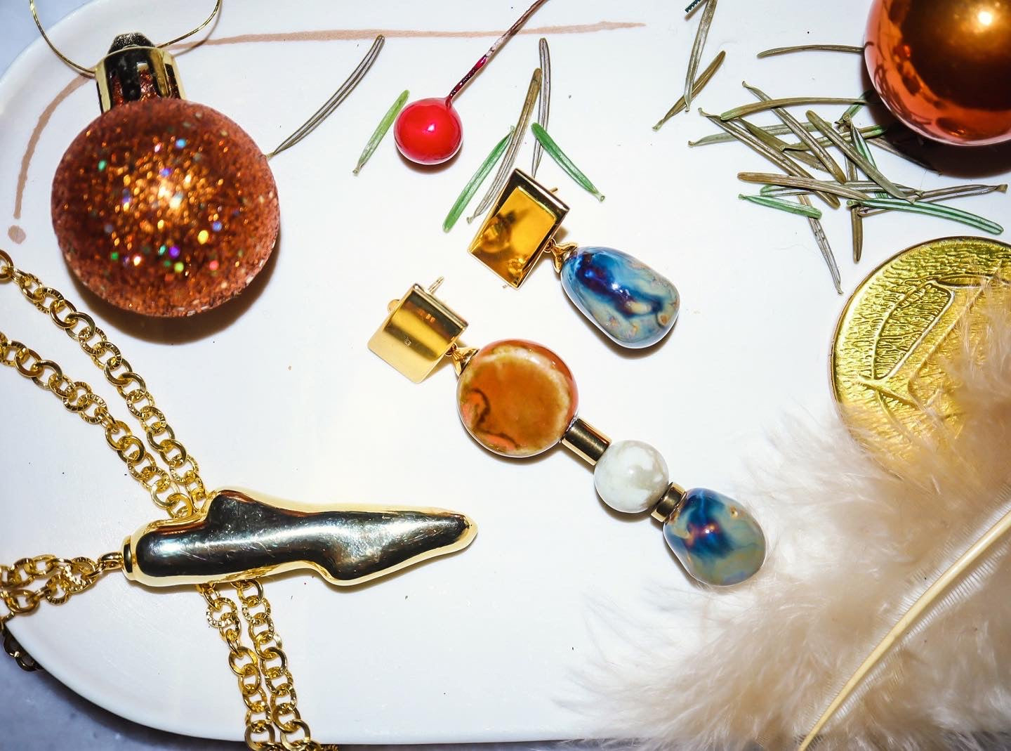 Gold Color Stones