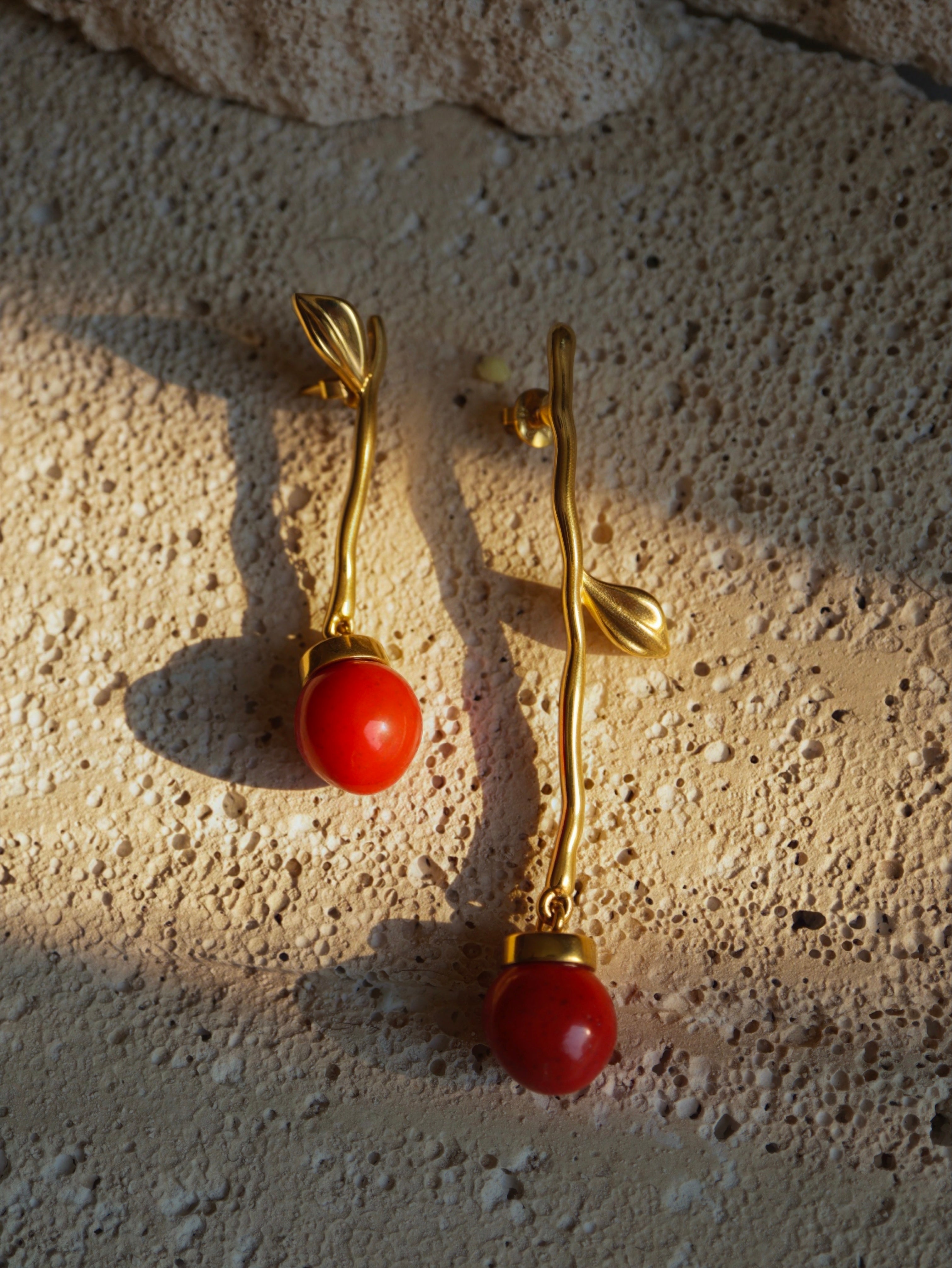 Mismatch Bloom Earrings, Coral